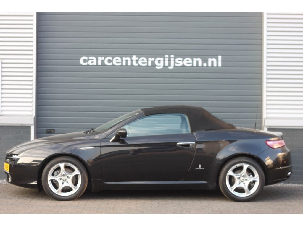 Alfa Romeo Spider 2.2 JTS Exclusive Leder Clima Mooi!
